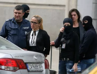 Очаквано - прокуратурата не иска да пусне Иванчева и Петрова под домашен арест
