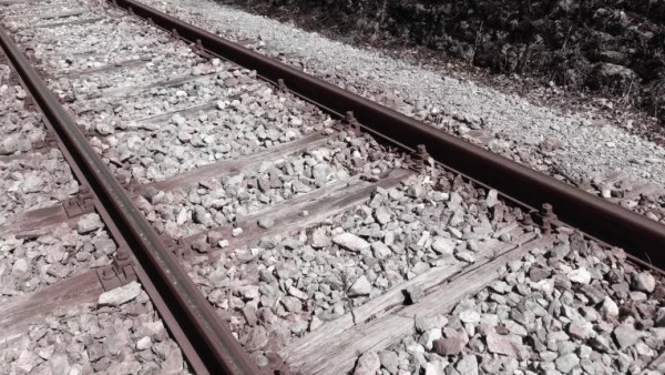 Влак прегази жена край село Куртово