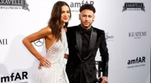 ВИДЕО: Първата реакция на Неймар, виждайки гаджето си изрусено