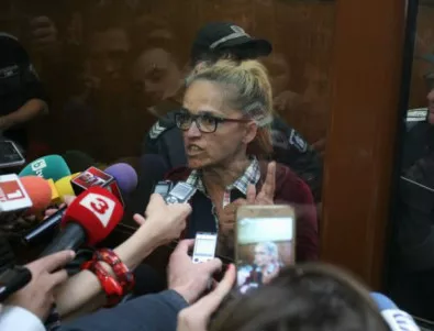 Оковали Десислава Иванчева заради липсата на добра болница за арестантите