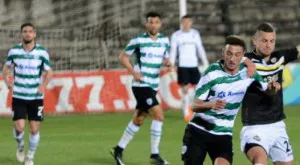 {{ otherArticle[0].article.title }}