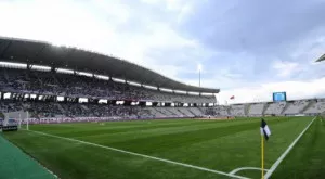 Бешикташ отказа да доиграе скандалното дерби с Фенербахче