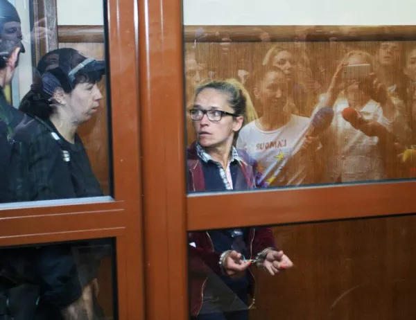Кметицата на "Младост" Десислава Иванчева остава в ареста