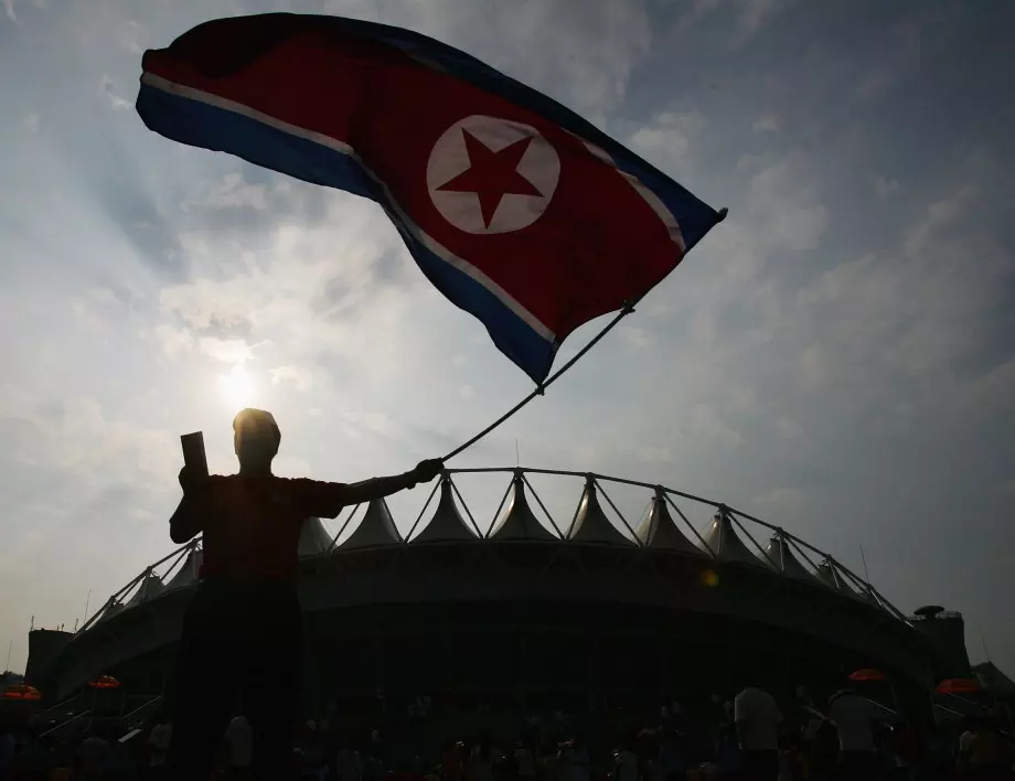 Северна Корея прекъсва всякакви връзки с Южна Корея