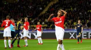 {{ otherArticle[0].article.title }}