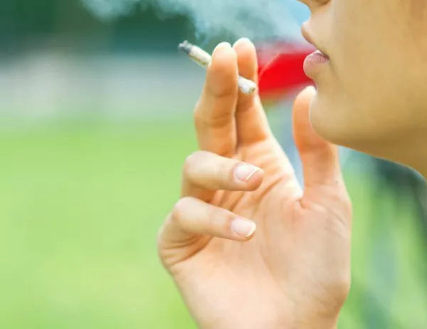 За година пушачите във Франция намалели с 1 милион