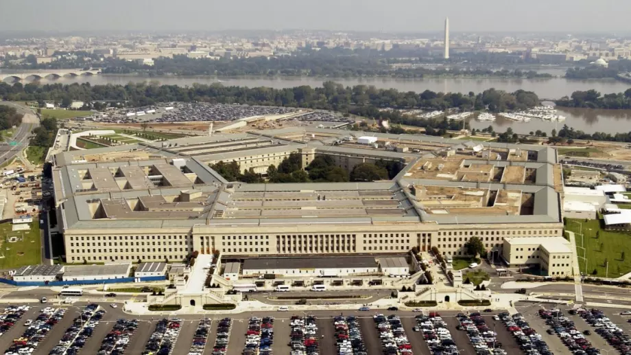 Пентагонът разглежда изтичането на класифицирана информация като сериозен риск за националната сигурност