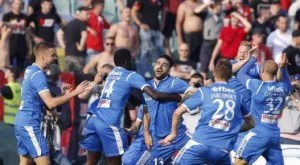 {{ otherArticle[0].article.title }}