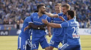 {{ otherArticle[0].article.title }}