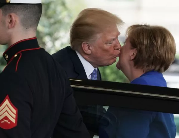 Топло посрещане за Ангела Меркел в Белия дом (Снимки)