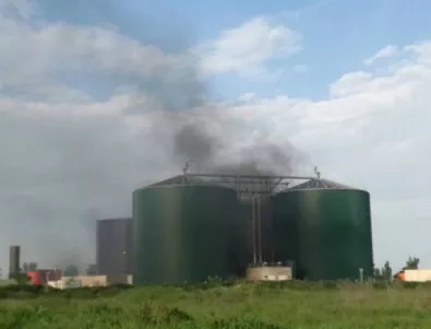 Прикриват пожар в електроцентралата край село Труд? (СНИМКИ)