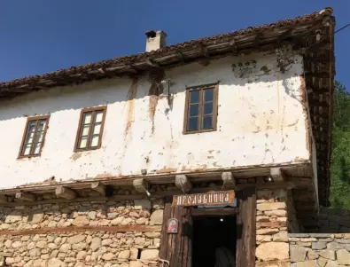 Знаете ли коя е най-старата къща в България?