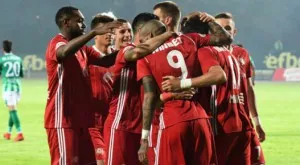 {{ otherArticle[0].article.title }}