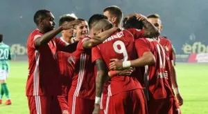 {{ otherArticle[0].article.title }}