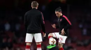 Ювентус преговаря с Арсенал за защитник