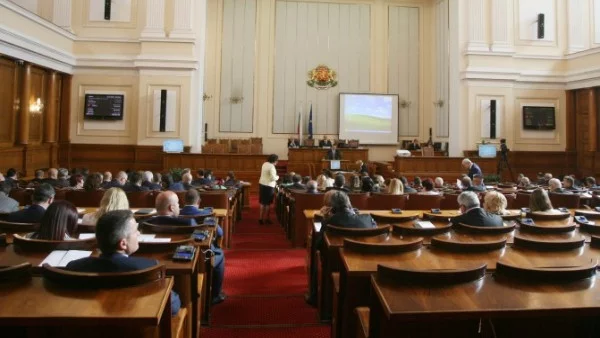 Петима министри отиват на парламентарен контрол