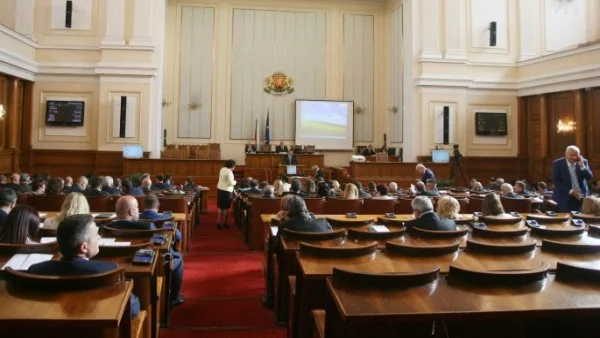 Повече отговорност за кметовете предвижда приетият на първо четене Закон за чистотата на въздуха