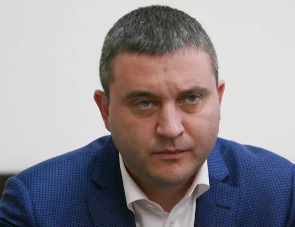 Владислав Горанов: Президентът има право да води политическа война срещу ГЕРБ