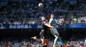 Хъдърсфийлд взе ценна точка от гостуването си на шампиона Сити