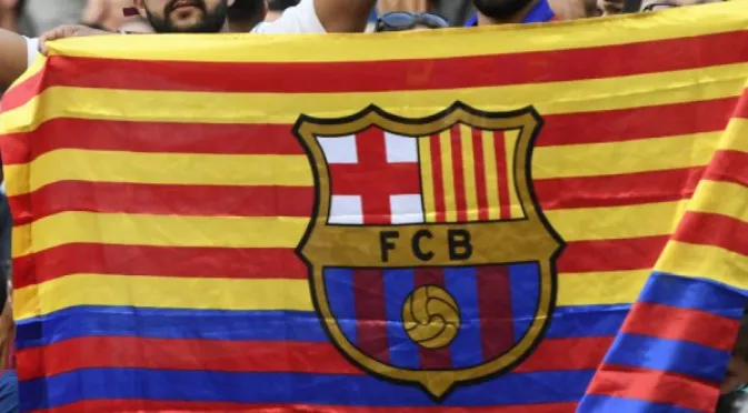 Забъркаха Барселона в дискриминационен скандал заради самолетен полет