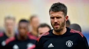 Жозе Моуриньо с голям жест за края на кариерата на Майкъл Карик