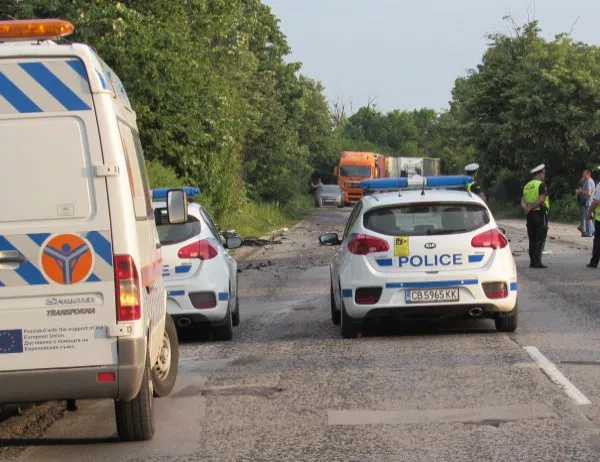 Километрично задръстване по пътя Бургас-Созопол