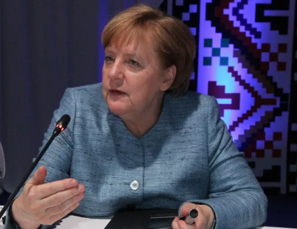Меркел: Иранското споразумение не е съвършено, но трябва да останем в него