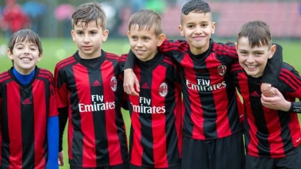 Когато талантът срещне спорта: Milan Academy Junior Camp