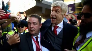 {{ otherArticle[0].article.title }}