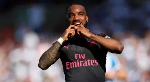 Арсенал се е отказвал да дава нов договор на Лаказет