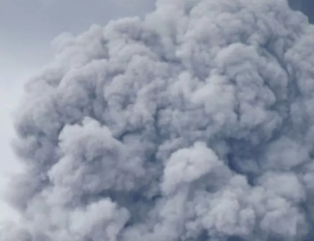 Вулкан в Перу тръгна да изригва, наредена е масова евакуация (ВИДЕО)
