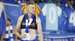 {{ otherArticle[0].article.title }}