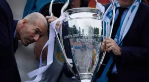 {{ otherArticle[0].article.title }}