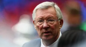 Сър Алекс смята, че Юнайтед ще "помогне" на Ливърпул да стане шампион