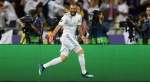 {{ otherArticle[0].article.title }}