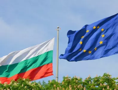 Изследване: Предпочитаме НАТО и ЕС пред съюз с Русия и Беларус (ГРАФИКИ)