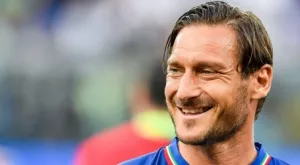 Изненада: Испански гранд предложи пост на Франческо Тоти