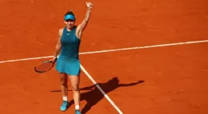 Симона Халеп надви Мугуруса и ще спори за титлата на Ролан Гарос