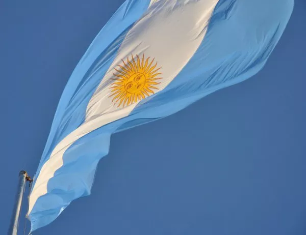 МВФ отпуска милиарди долари помощ за Аржентина