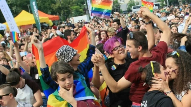 Десетки хиляди участваха в най-големия гей парад в Близкия изток 