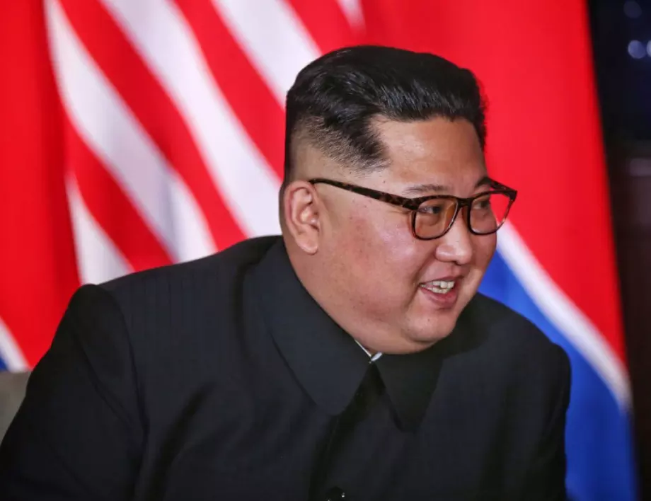 Ким Чен Ун нареди изстрелването на военен разузнавателен сателит