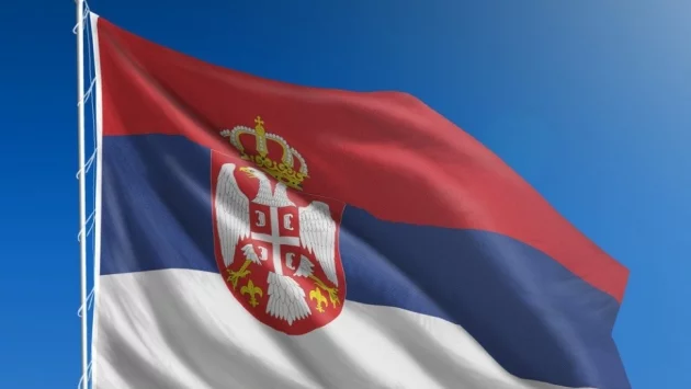 Избори в Сърбия: Вучич с най-големи шансове, опозицията заплашва с бойкот