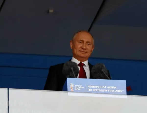 След Тръмп, Путин ще се срещне и с Еманюел Макрон