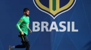 От Рома разкриха дали са получавали оферта за Алисон