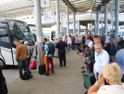 Хаос на Централната автогара заради спряната линия София – Пловдив