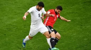 А вие видяхте ли го? Луис Суарес с нова гаменска проява (ВИДЕО)