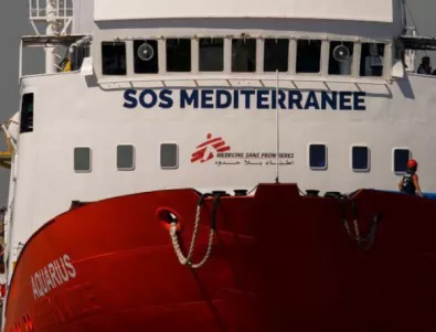 Малта не пусна кораба-символ на мигрантите Aquarius за презареждане