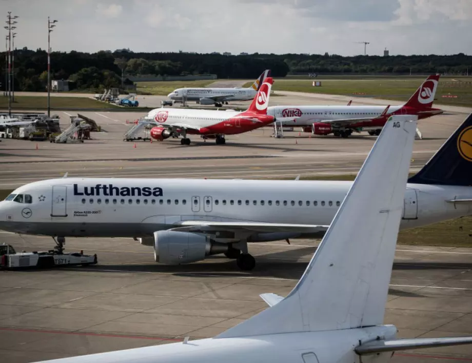 Служители на Lufthansa подновяват стачките