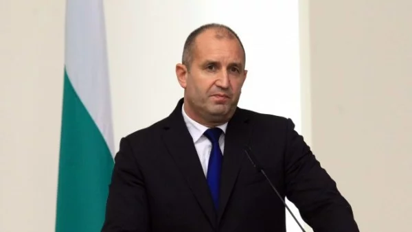 Румен Радев настоя пред Таяни да чуят исканията на българските превозвачи