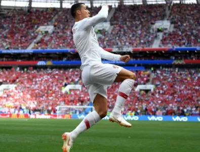 Португалия пречупи Мароко с ранен гол на Роналдо